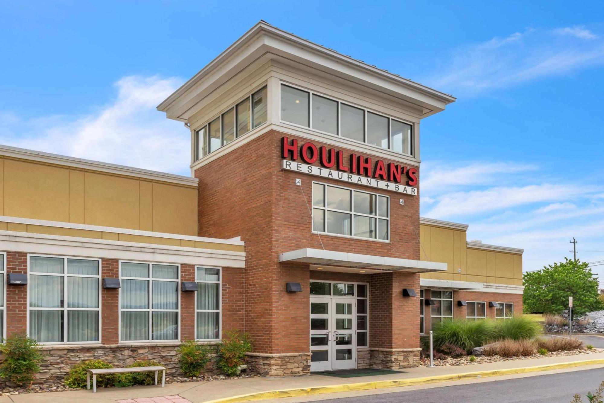 Hotel Doubletree By Hilton Front Royal Blue Ridge Shadows Esterno foto